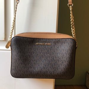 Michael Kors crossbody bag